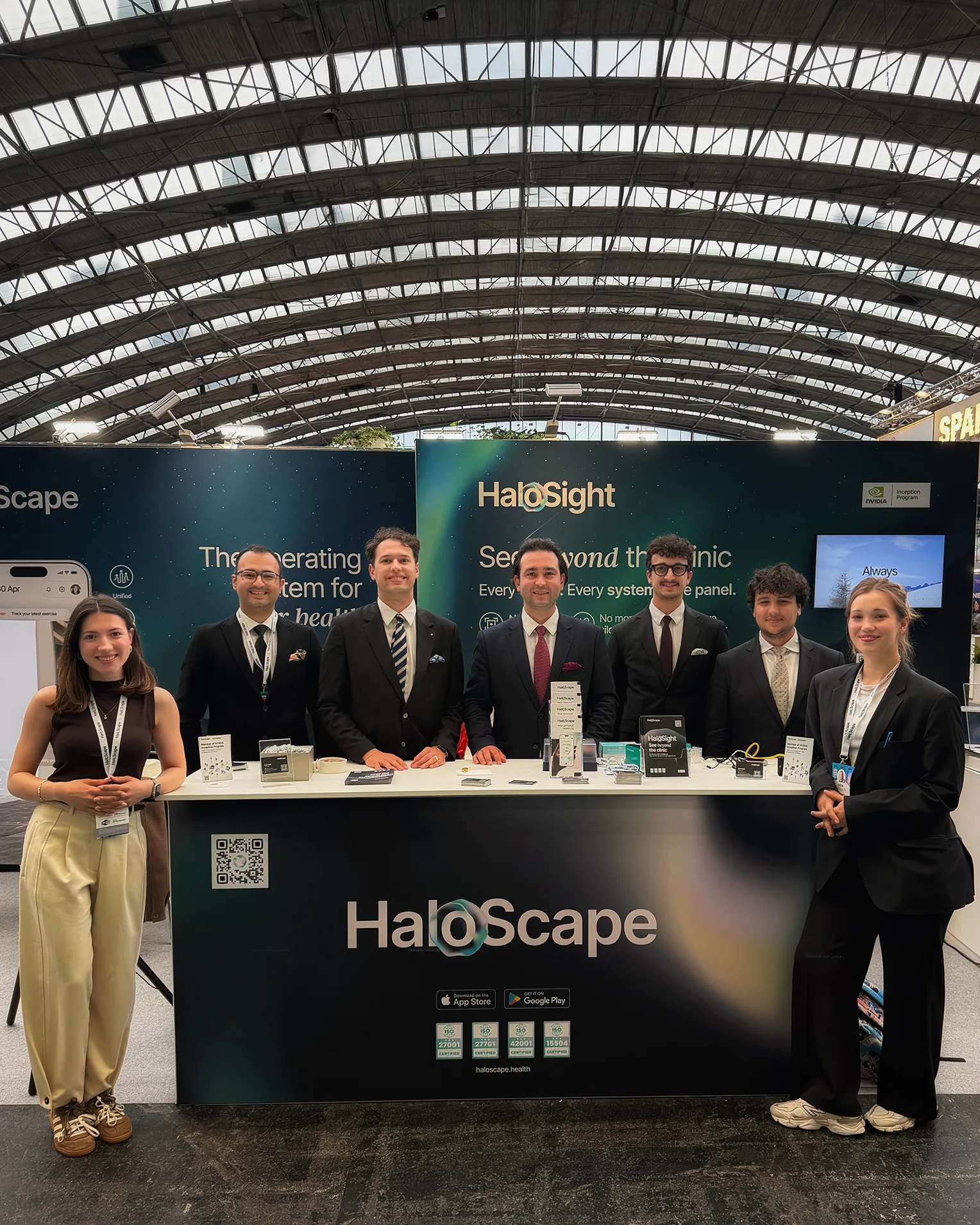 The HaloScape team at the HLTH Europe 2026 booth in Amsterdam.